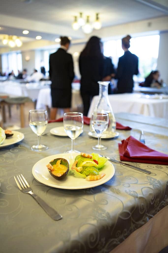 service-lycee-sainte-anne-saint-nazaire-loire-atlantique-hotellerie-restauration-boulangerie-patisserie-sante-social-7
