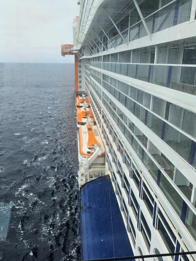 photo du bateau vue de lexterieur 1